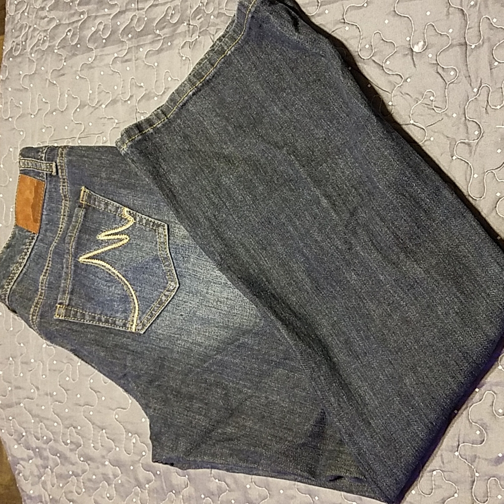 Maurice curvy jeans size 11/12 short